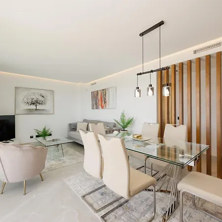 Modern Penthouse With Two Terraces, Jacuzzi And Sea, And Mountain Views, In Almazara Hills *