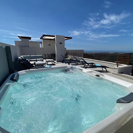 Modern Penthouse With Two Terraces, Jacuzzi And Sea, And Mountain Views, In Almazara Hills Apartment Istan